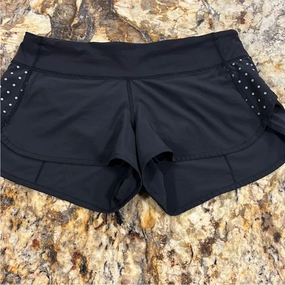 LULULEMON black speed reflective polka dot shorts 4 athletic fitness gym - Picture 2 of 5